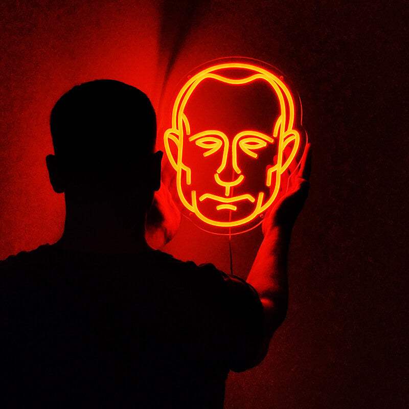 Putin Portrait Orange LED Leuchtschild beleuchtet – markante Wanddeko für Bar