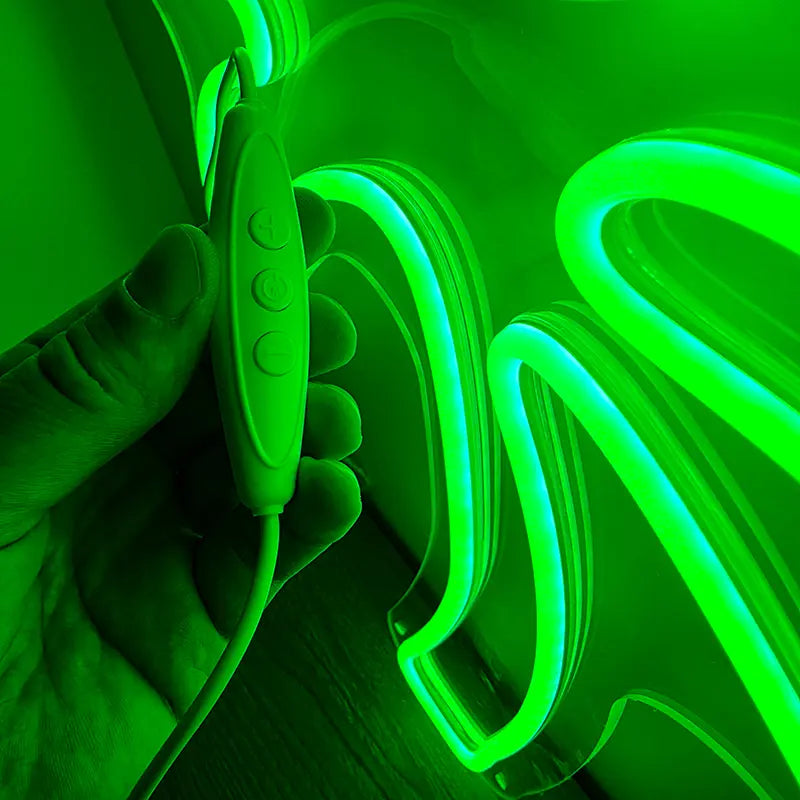 Palme LED Wanddeko – Sommer-Statement fürs Badezimmer und Spa
