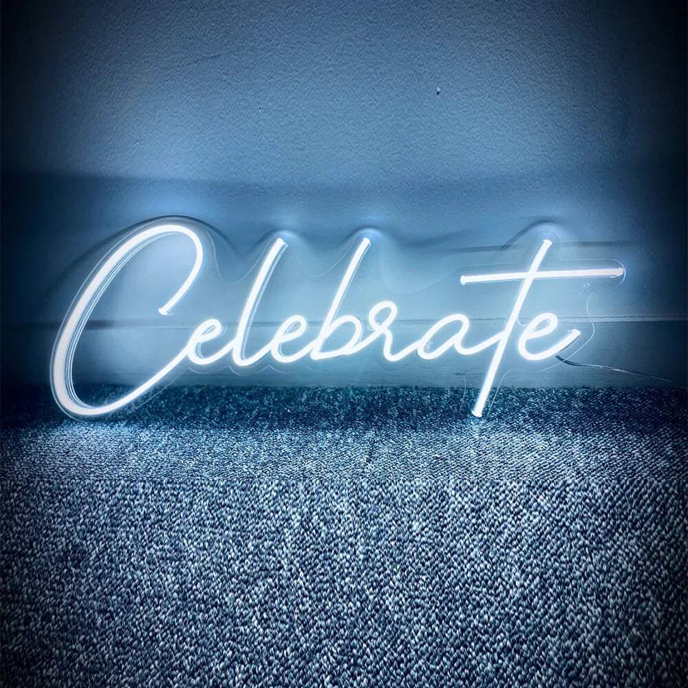 Celebrate Neon LED Schild USB – Party Wanddeko mit festlichem Schriftzug