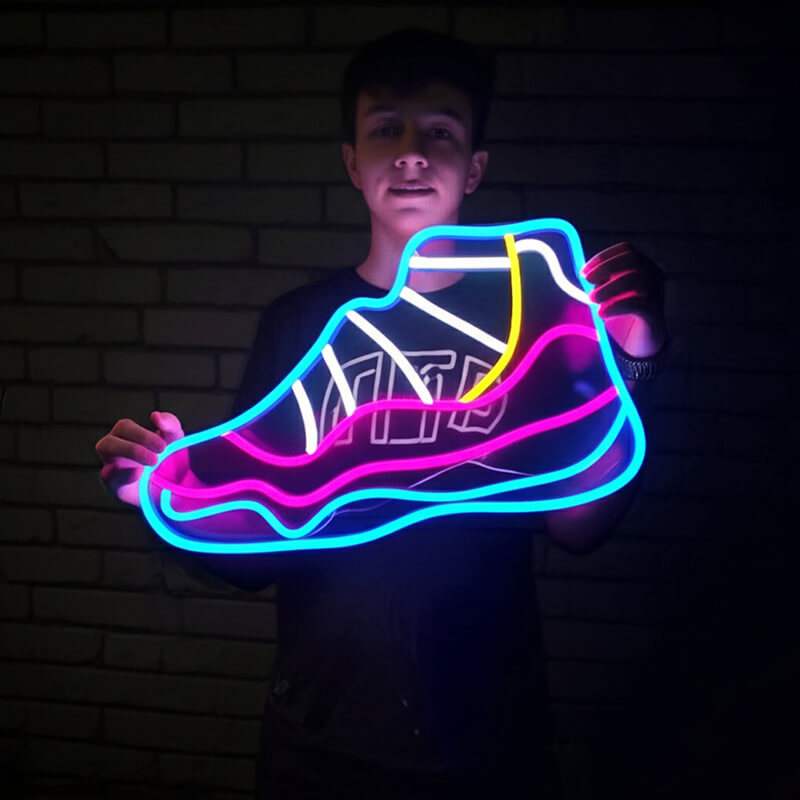 Sneaker Neonschild dimmbar 9 Stufen USB – handgefertigte Hip-Hop Deko