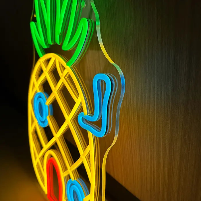 파인애플 하우스 네온 LED 사인 – USB, 밝기 조절 | 스폰지밥 벽 장식