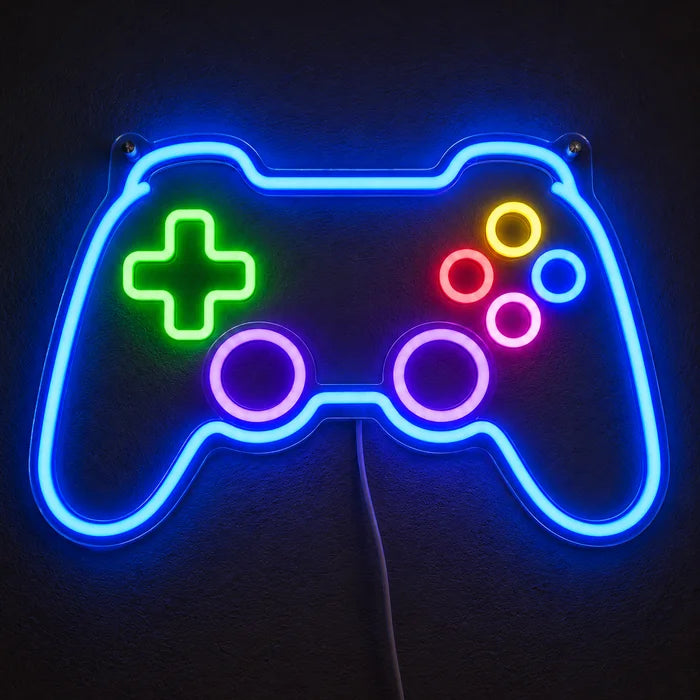 Insegna al neon LED Controller da gioco acceso su una parete scura, primo piano con cavo di collegamento