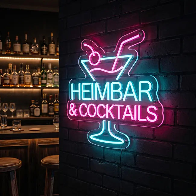 Neon LED Schild Heimbar & Cocktails – leuchtendes Cocktailglas in Pink und Cyan in der Heimbar