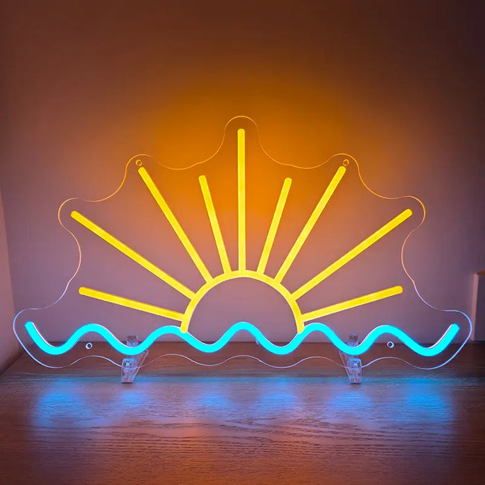 Neon LED-skilt Stigende sol med oransje lysende stråler over en blå bølgelinje på veggen