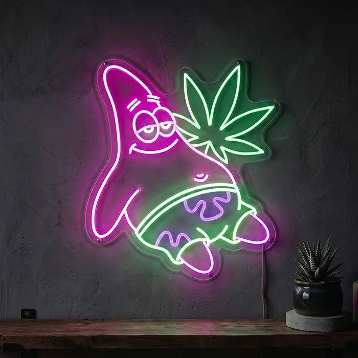 Patrick Kiffer Neon LED Schild – entspannter Patrick Star mit Hanfblatt