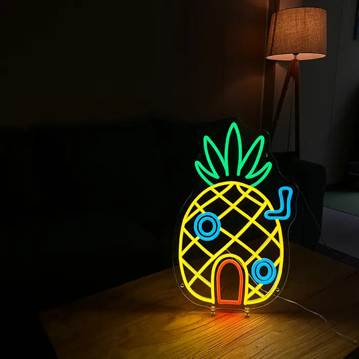 파인애플 하우스 네온 LED 사인 – USB, 밝기 조절 | 스폰지밥 벽 장식