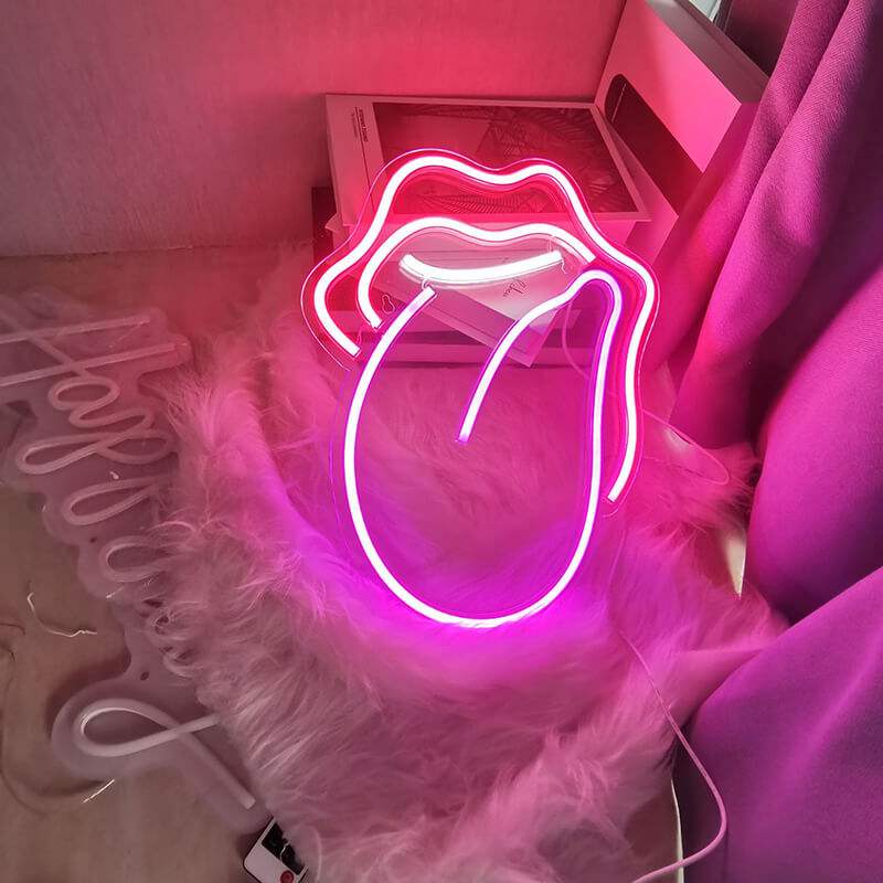 Einfach Frech Neon LED Schild handgefertigt – Boudoir und Beauty Salon Statement