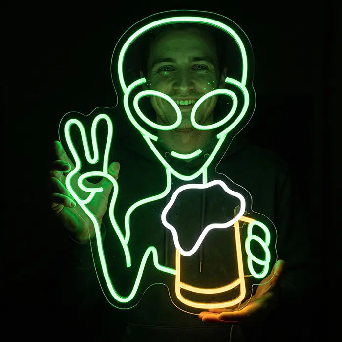 Alien with Beer Neon LED Sign – Dimmable, USB or 12V | Party & Bar Decor